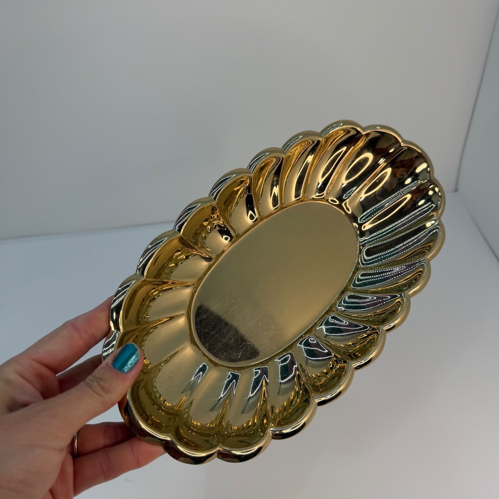 Vintage Dirilyte Gold Tone Oval Scalloped Fluted Tray Mid Century Modern 10.5"